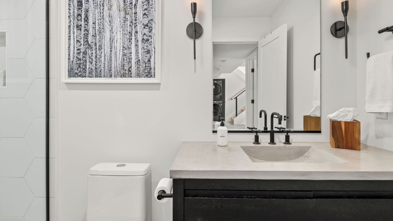 Photo of Bathroom in Stowe Hollow