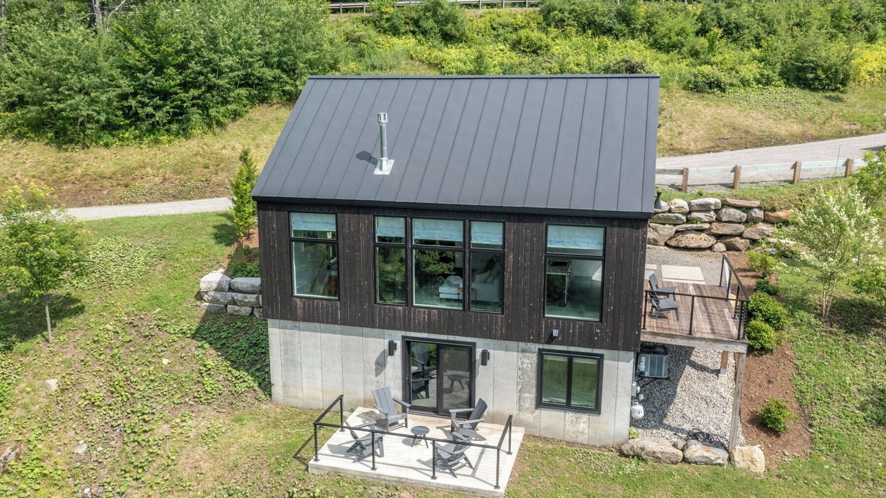 Photo of Outdoor in Stowe Hollow