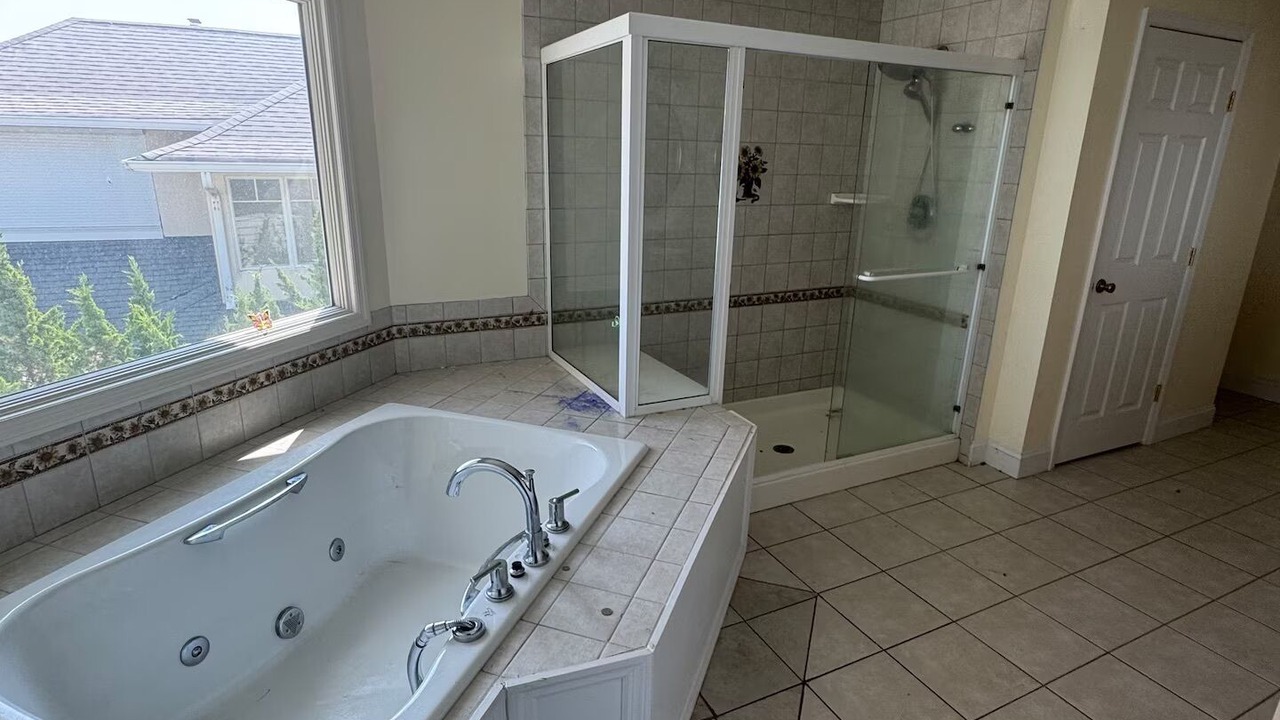 Photo of Bathroom in Asharoken