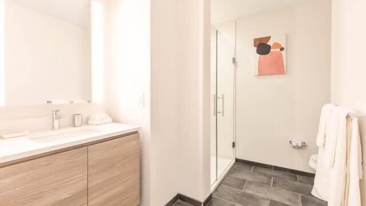 Photo of Bathroom in Seaport District