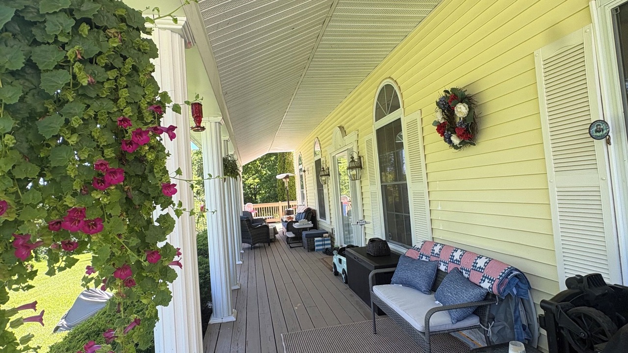 Photo of Patio Balcony in Lanesborough