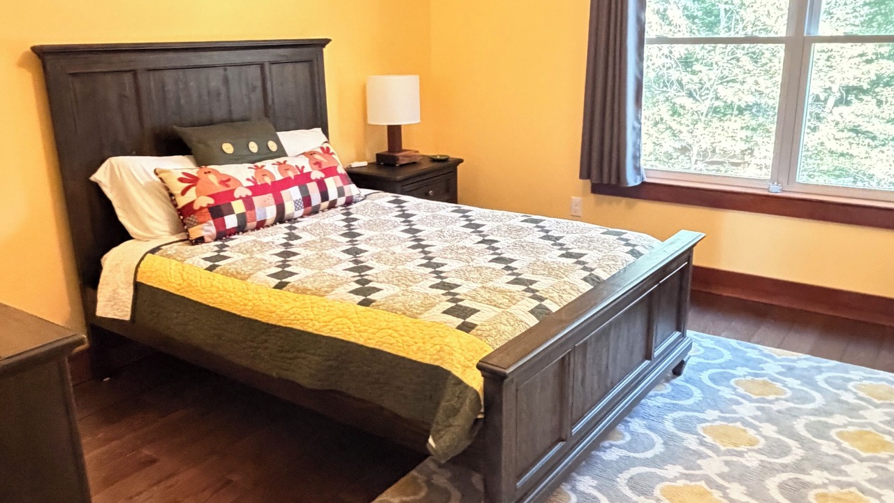 Photo of Bedroom in Northwood