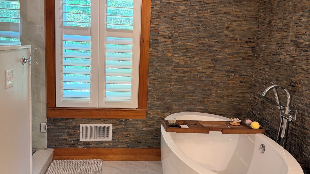 Photo of Bathroom in Northwood
