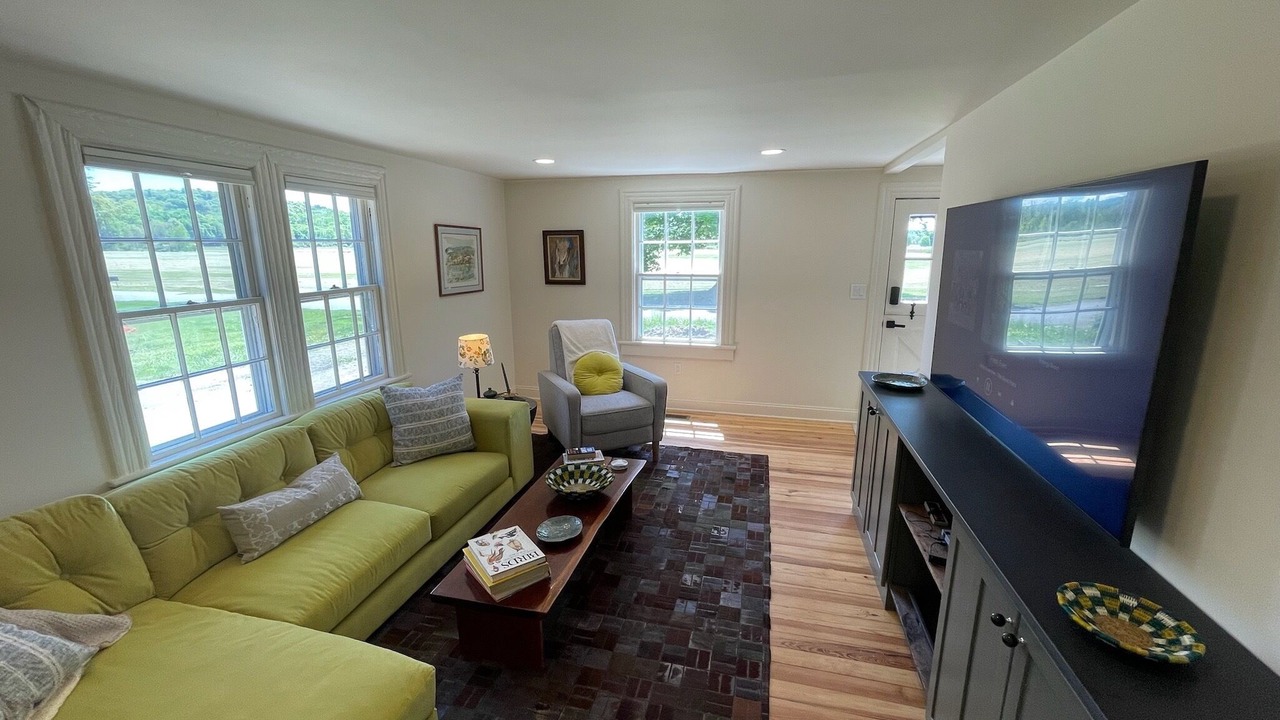 Photo of Livingroom in Pine Plains