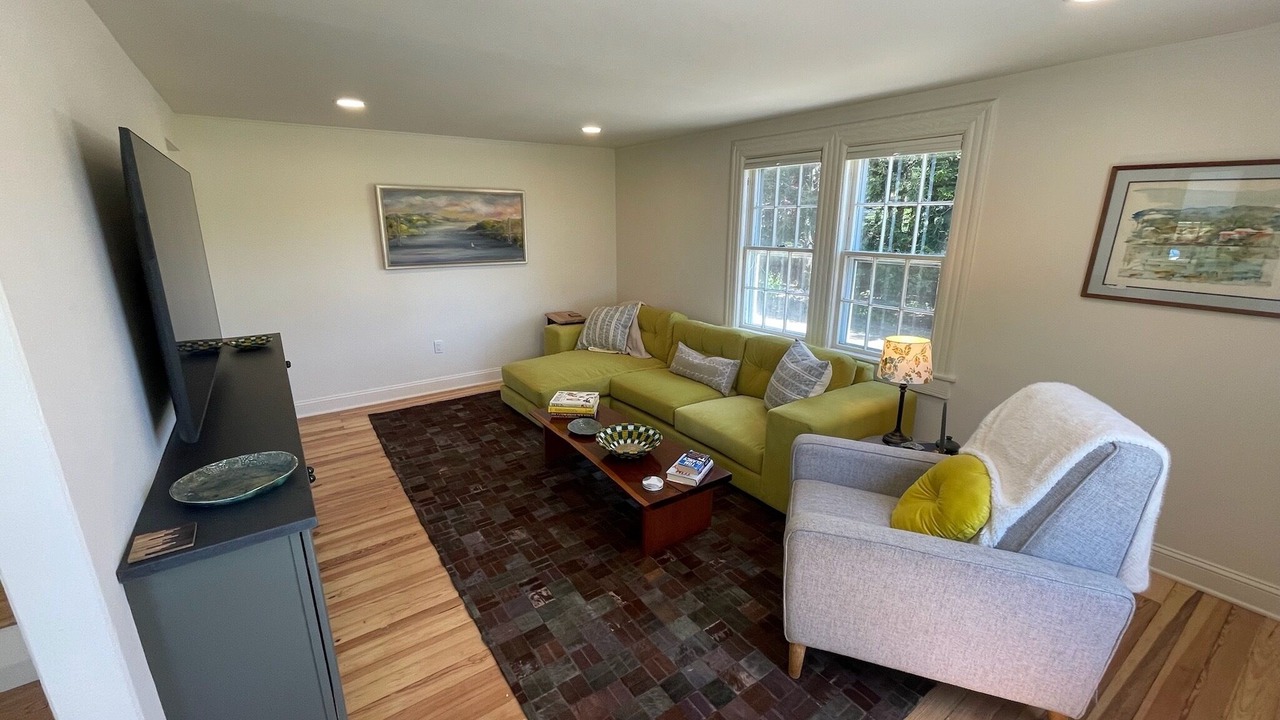Photo of Livingroom in Pine Plains
