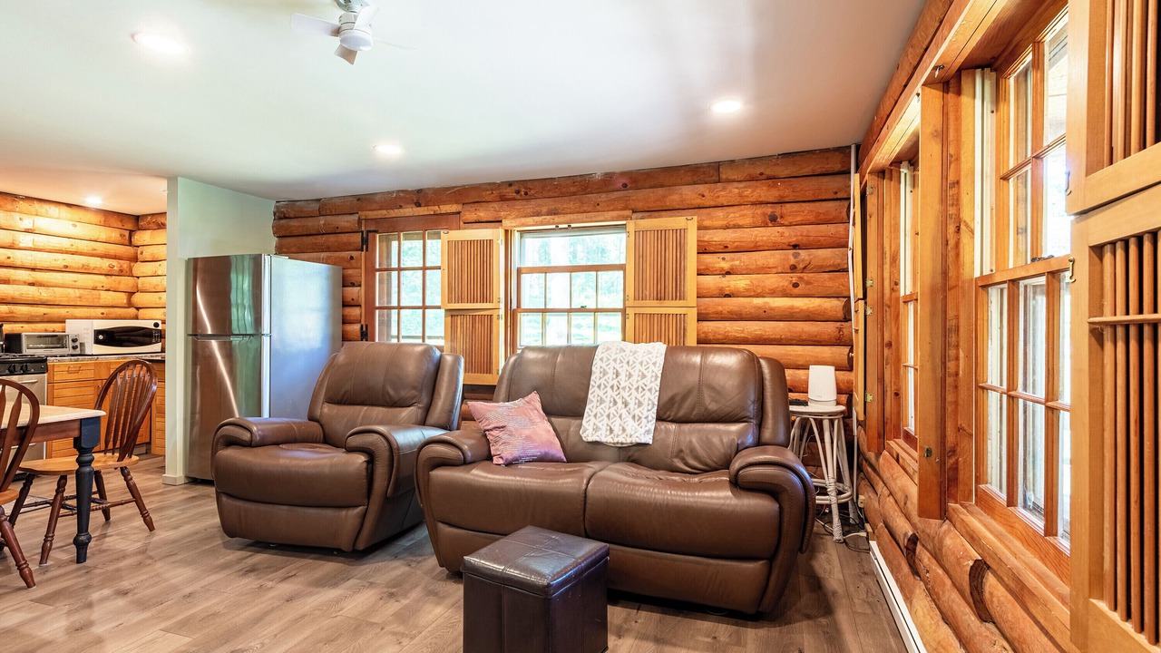 Photo of Livingroom in Johnsonburg