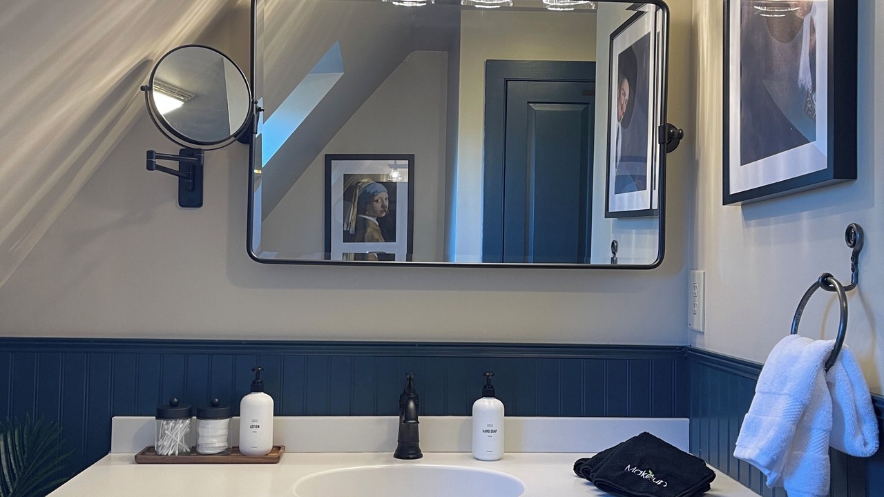 Photo of Bathroom in Niantic