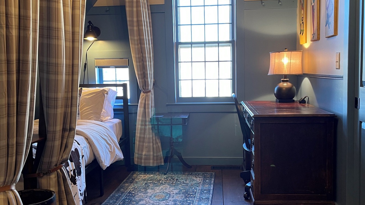 Photo of Bedroom in Niantic