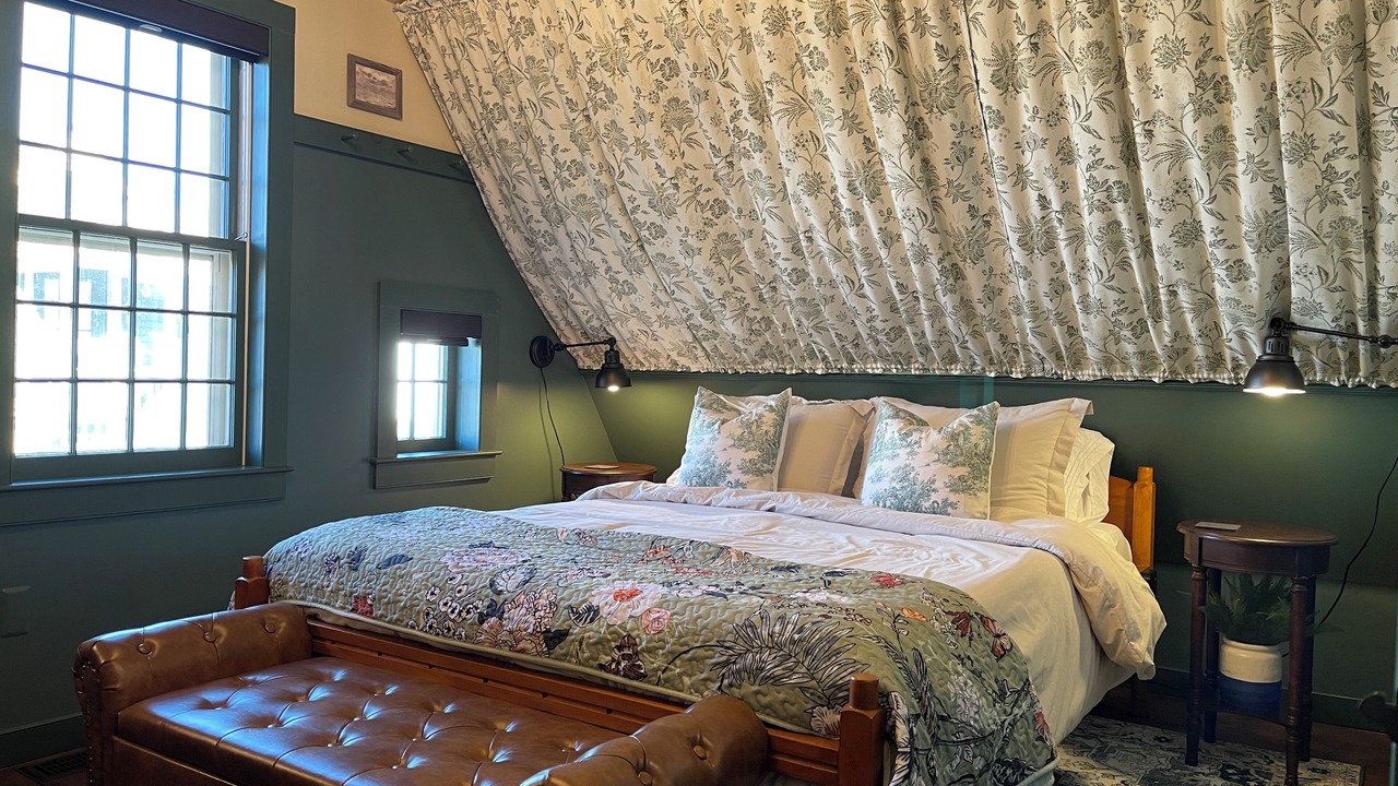 Photo of Bedroom in Niantic