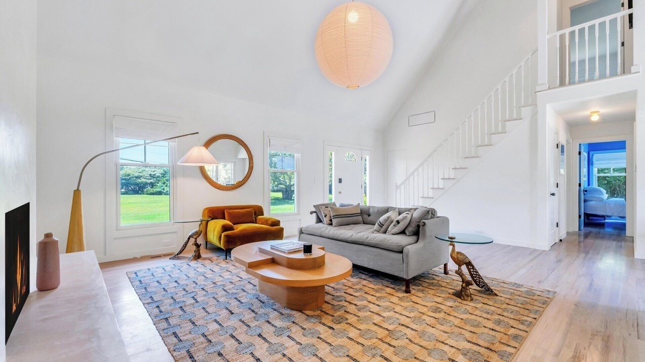 Photo of Livingroom in Water Mill
