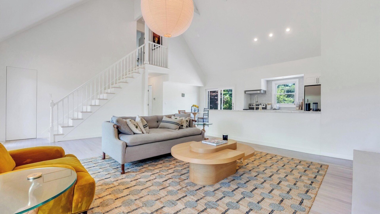 Photo of Livingroom in Water Mill