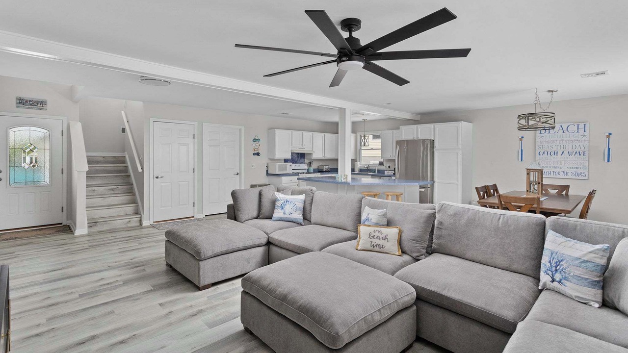 Photo of Livingroom in Ship Bottom
