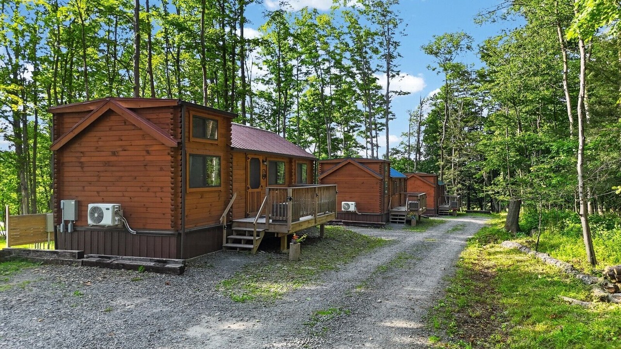 Photo of Outdoor in Middlebury Center