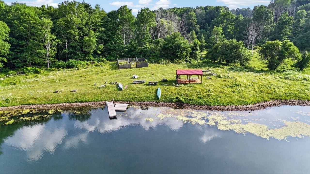 Photo of Outdoor in Middlebury Center