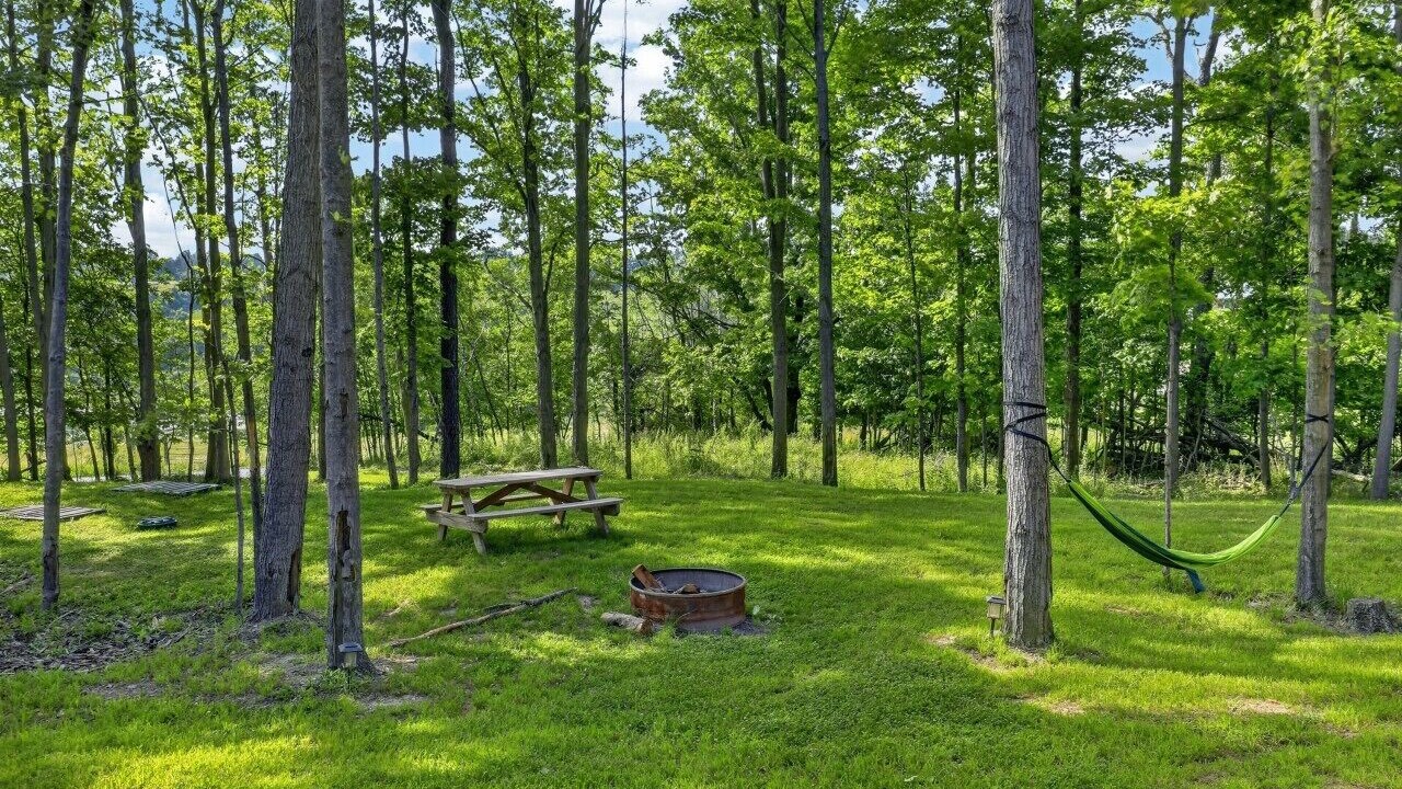 Photo of Outdoor in Middlebury Center