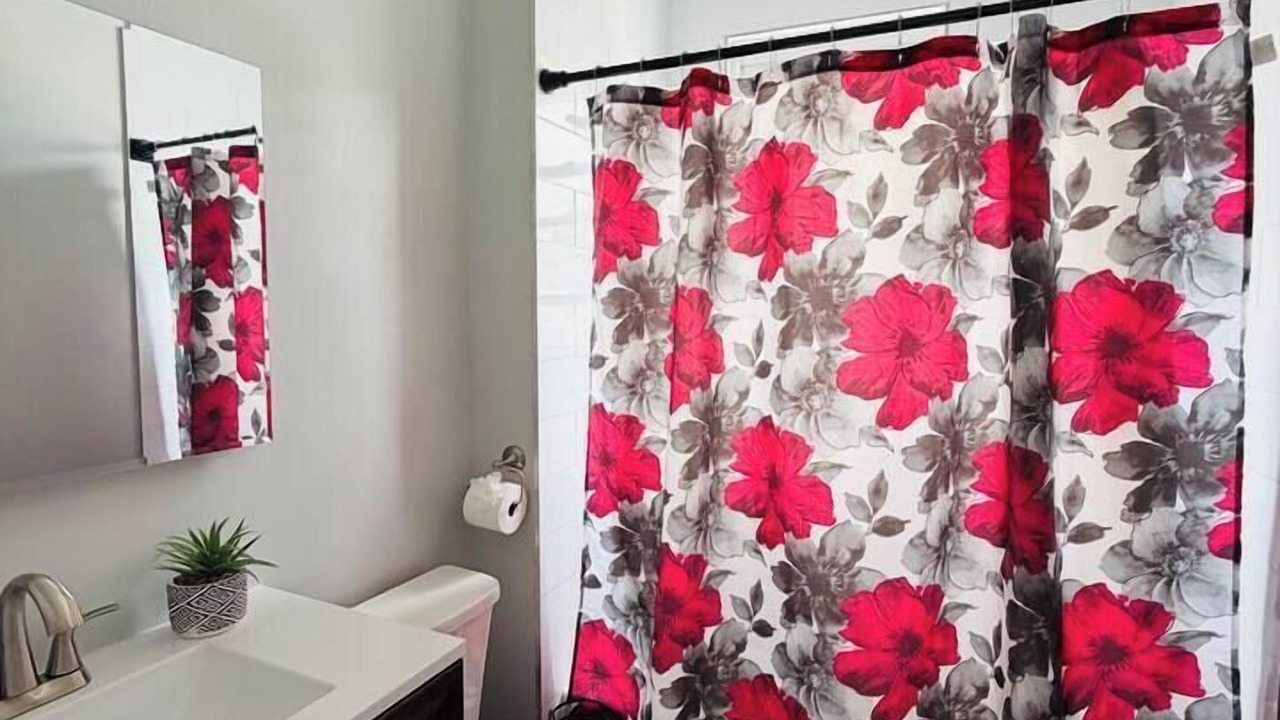 Photo of Bathroom in Lower Vailsburg