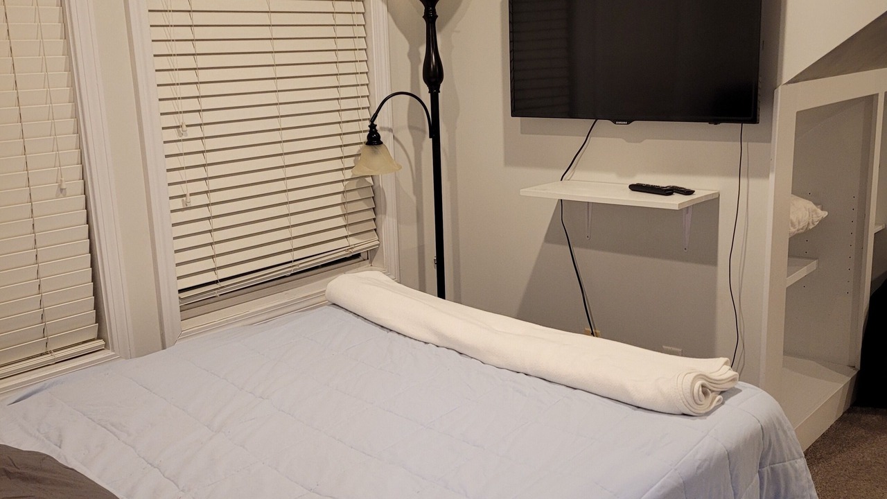 Photo of Bedroom in Milford