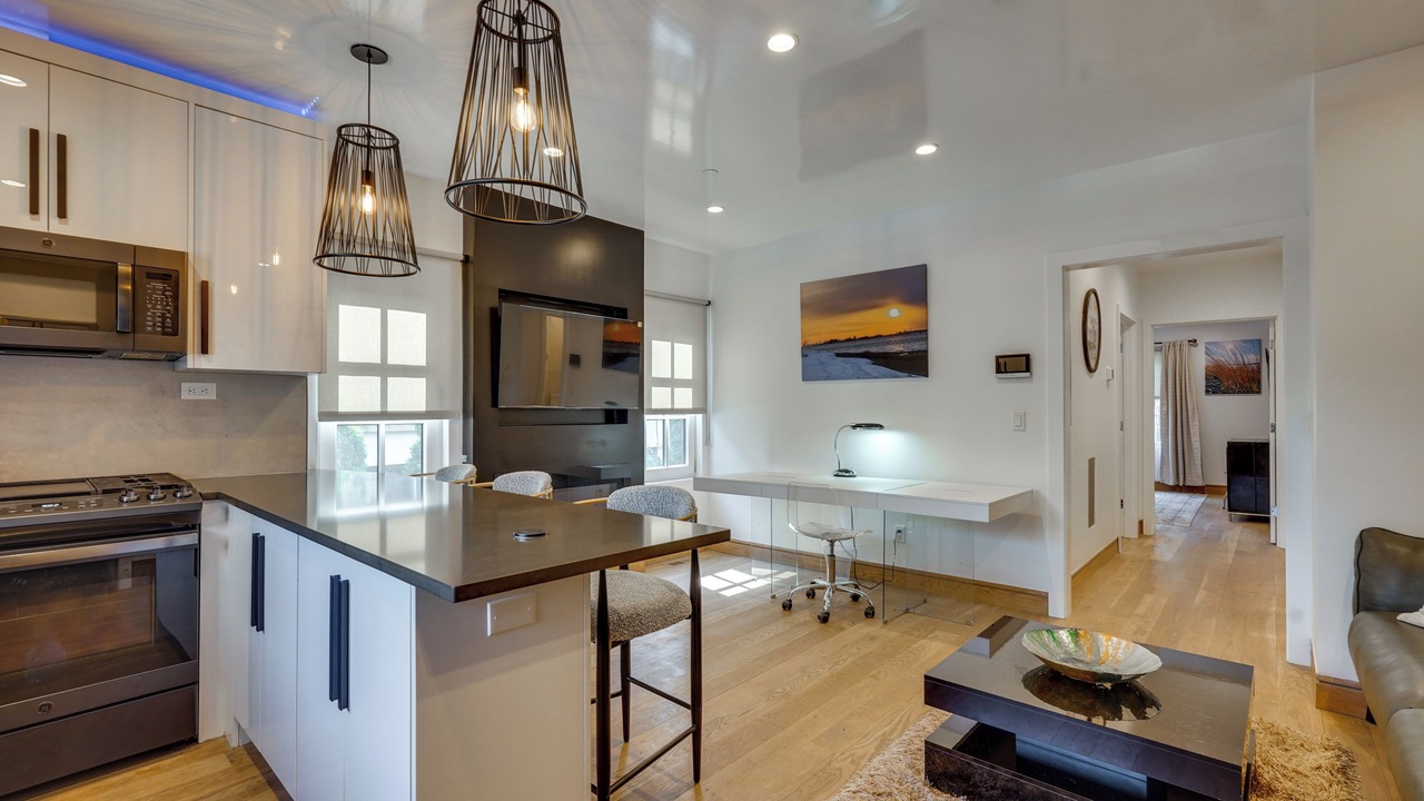 Photo of Kitchen in Cove - East Side - Shippan