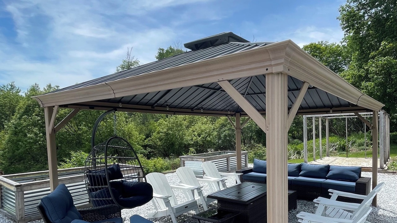 Photo of Patio Balcony in Pittsfield