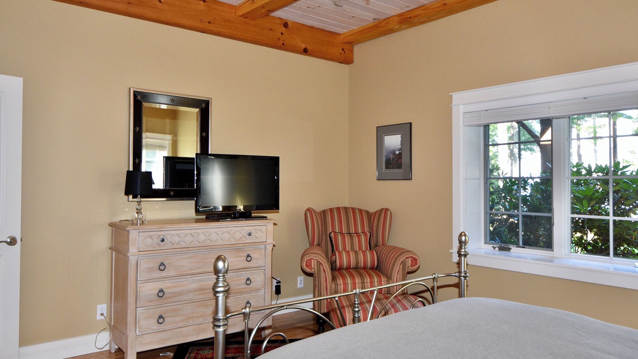 Photo of Bedroom in Willsboro