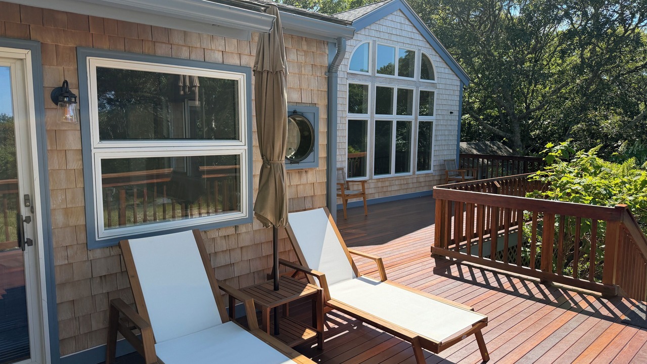 Photo of Patio Balcony in Aquinnah