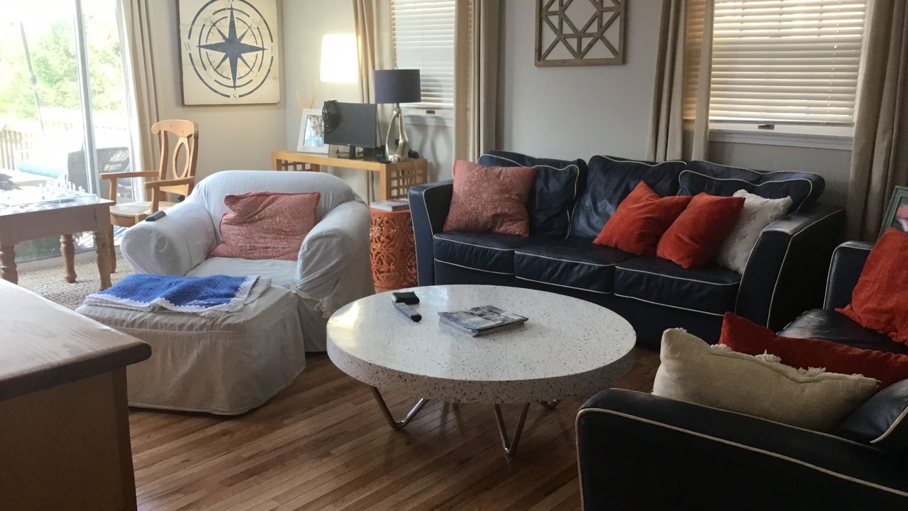 Photo of Livingroom in Spring Lake