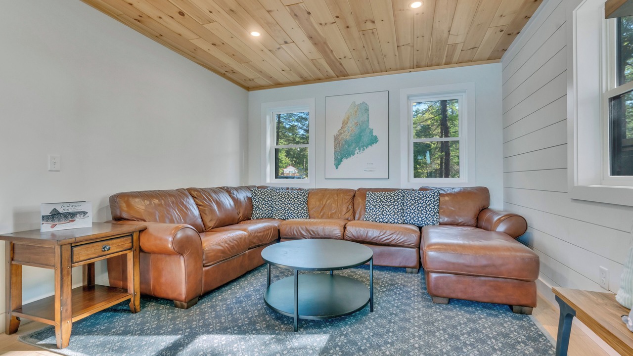 Photo of Livingroom in Shapleigh
