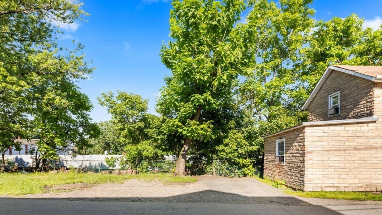 Photo of Outdoor in Spring Valley