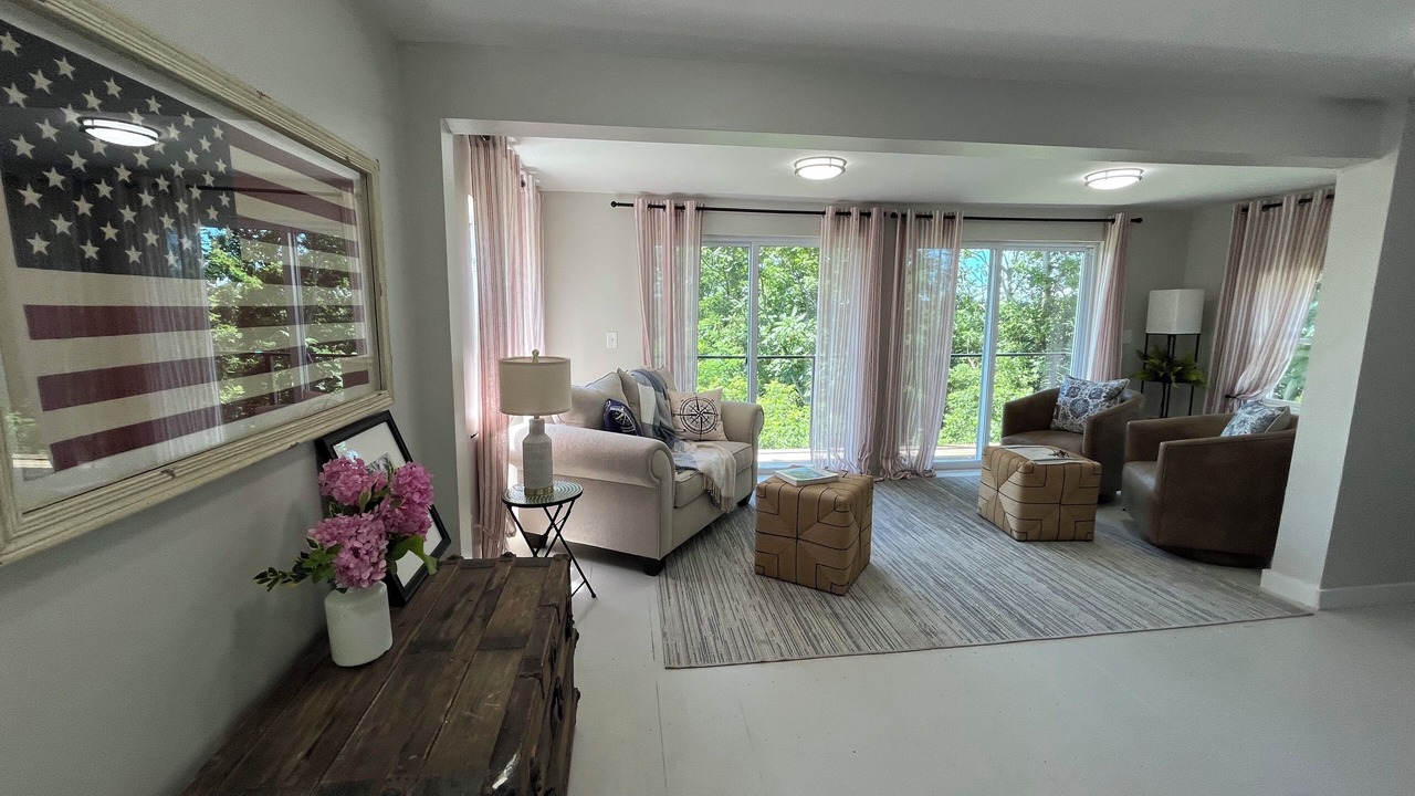 Photo of Livingroom in Lewiston