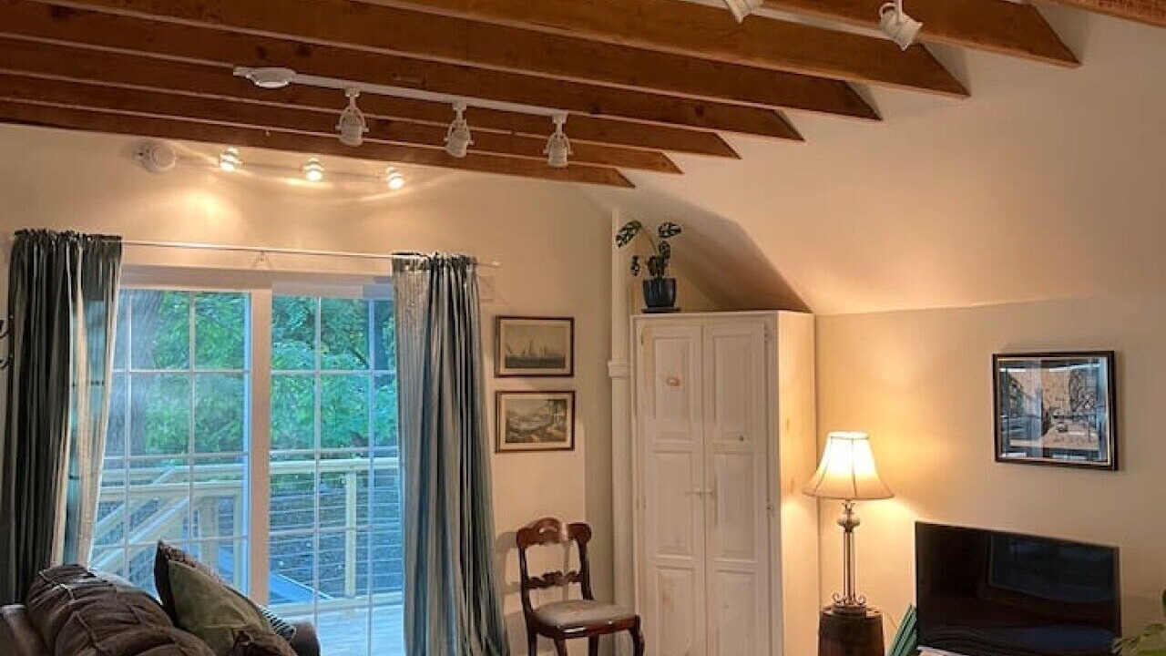 Photo of Livingroom in Chatham