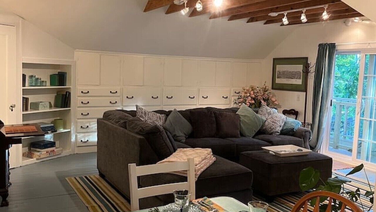 Photo of Livingroom in Chatham