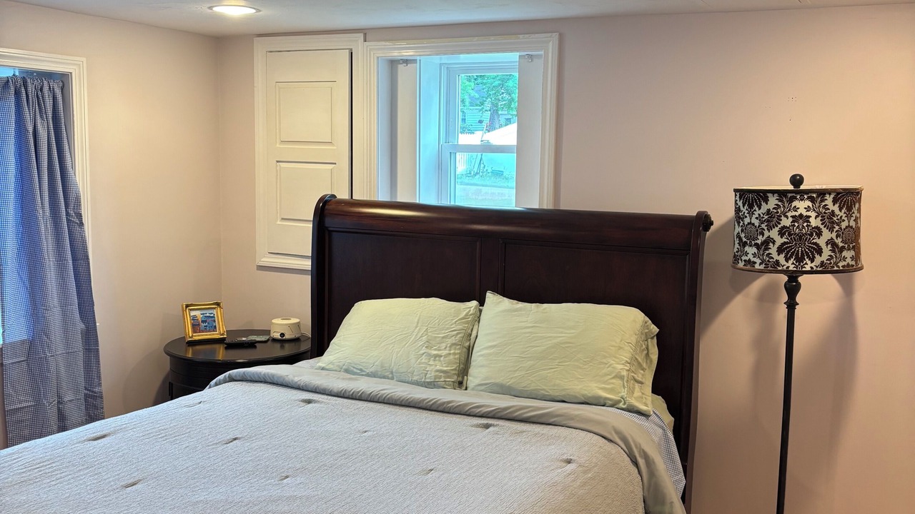 Photo of Bedroom in Scituate