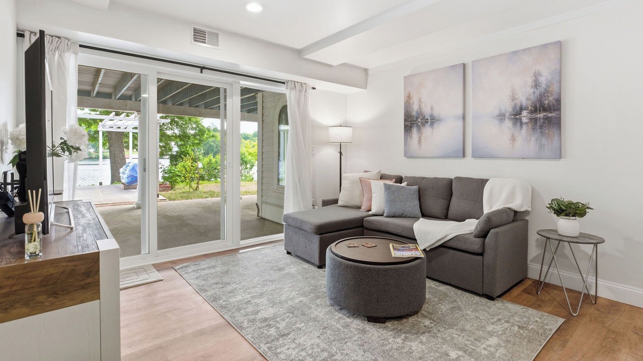 Photo of Livingroom in Worcester
