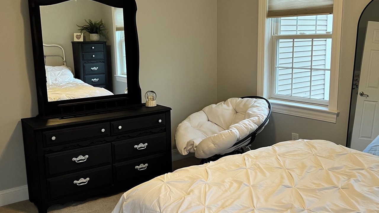 Photo of Bedroom in Saratoga Springs