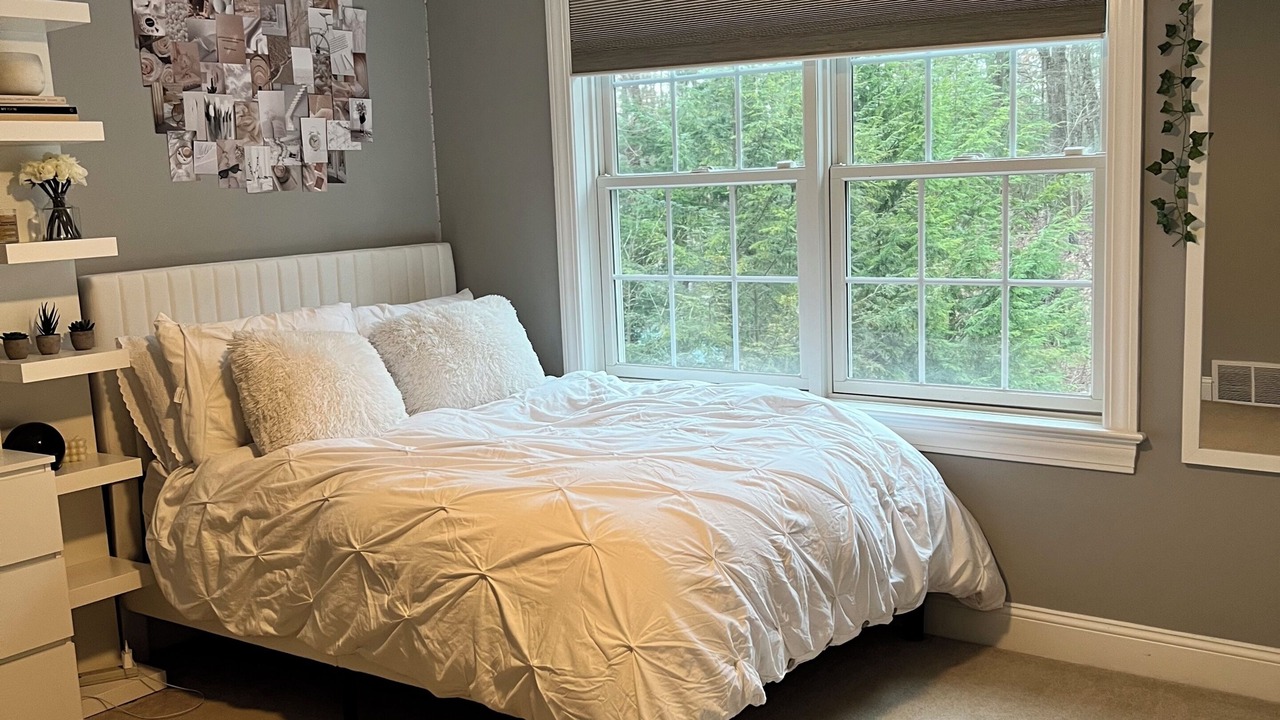 Photo of Bedroom in Saratoga Springs