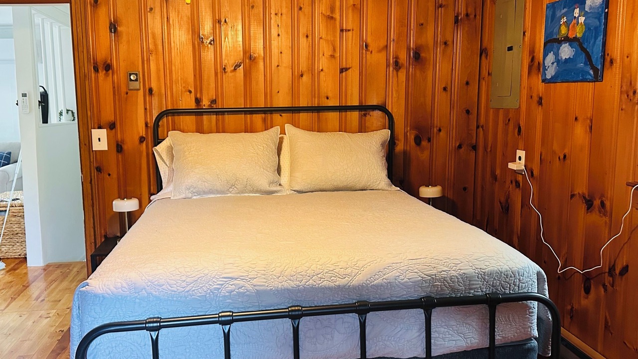 Photo of Bedroom in South Sanford