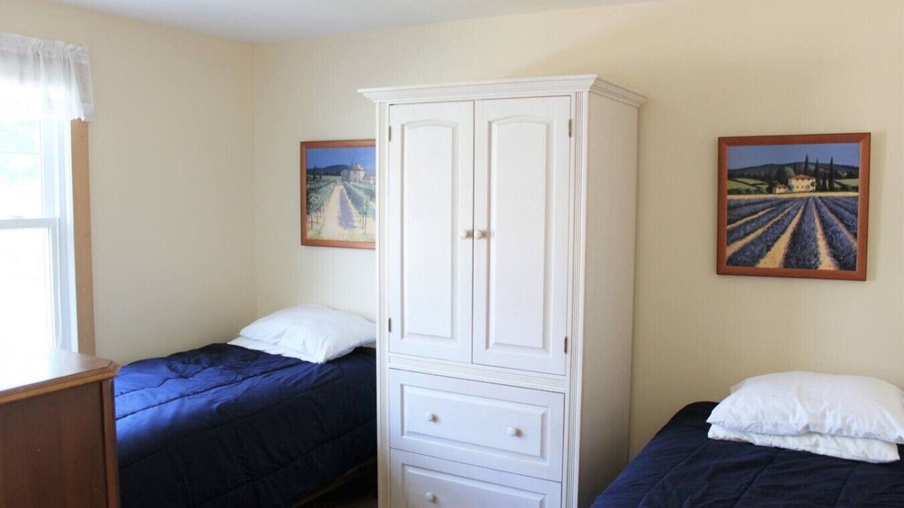 Photo of Bedroom in Old Lyme