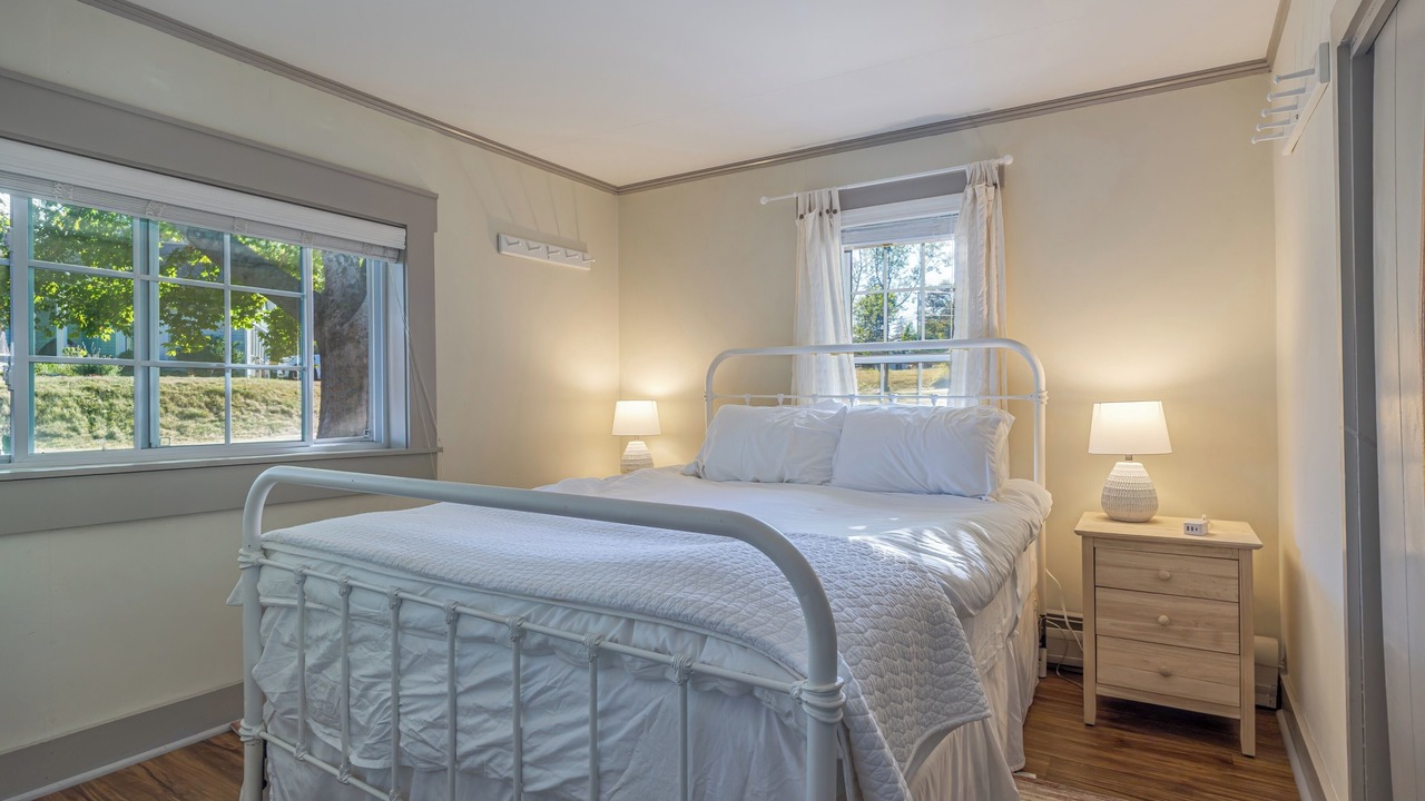 Photo of Bedroom in Tremont