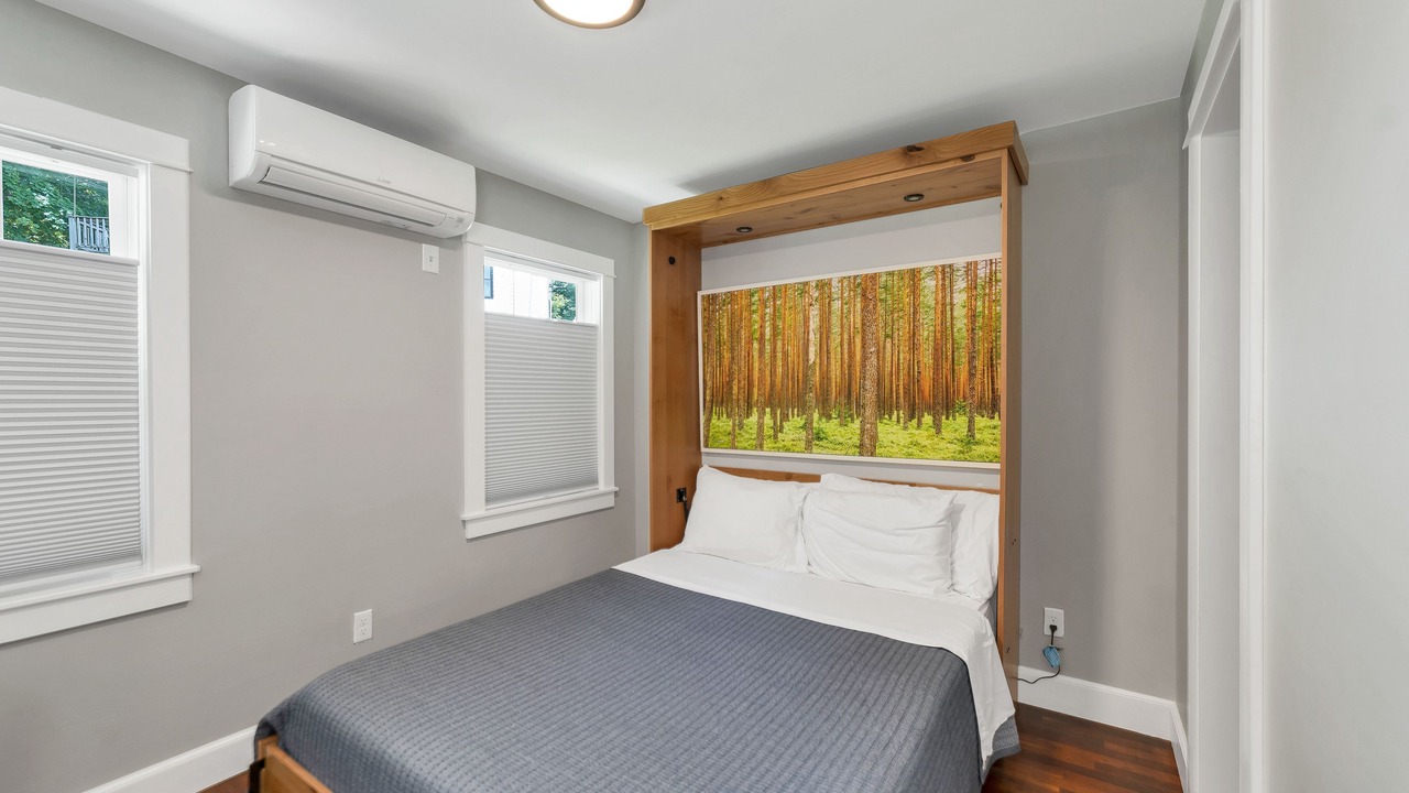 Photo of Bedroom in Kittery