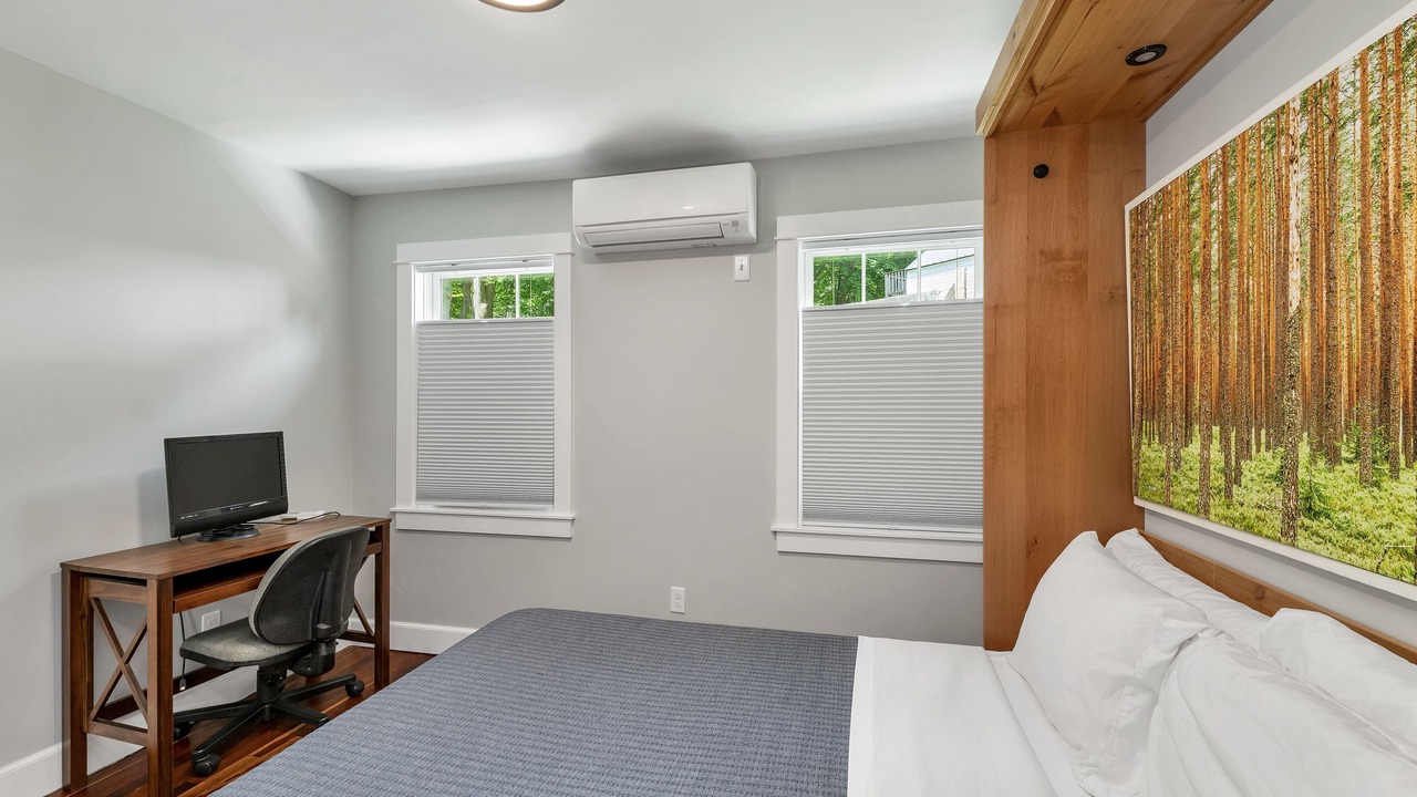 Photo of Bedroom in Kittery