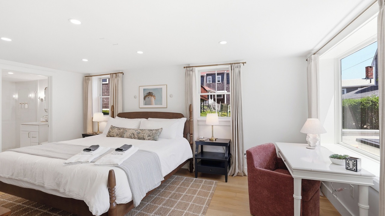 Photo of Bedroom in Falmouth Heights