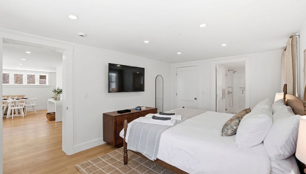 Photo of Bedroom in Falmouth Heights
