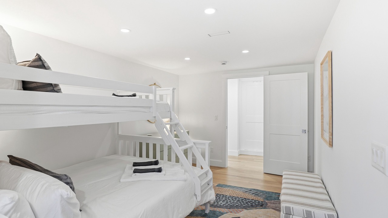 Photo of Bedroom in Falmouth Heights
