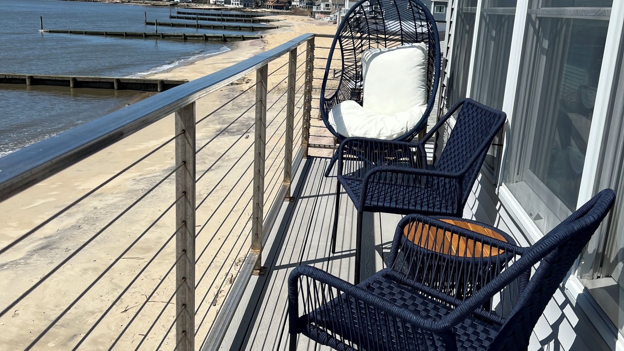 Photo of Patio Balcony in Saybrook Manor