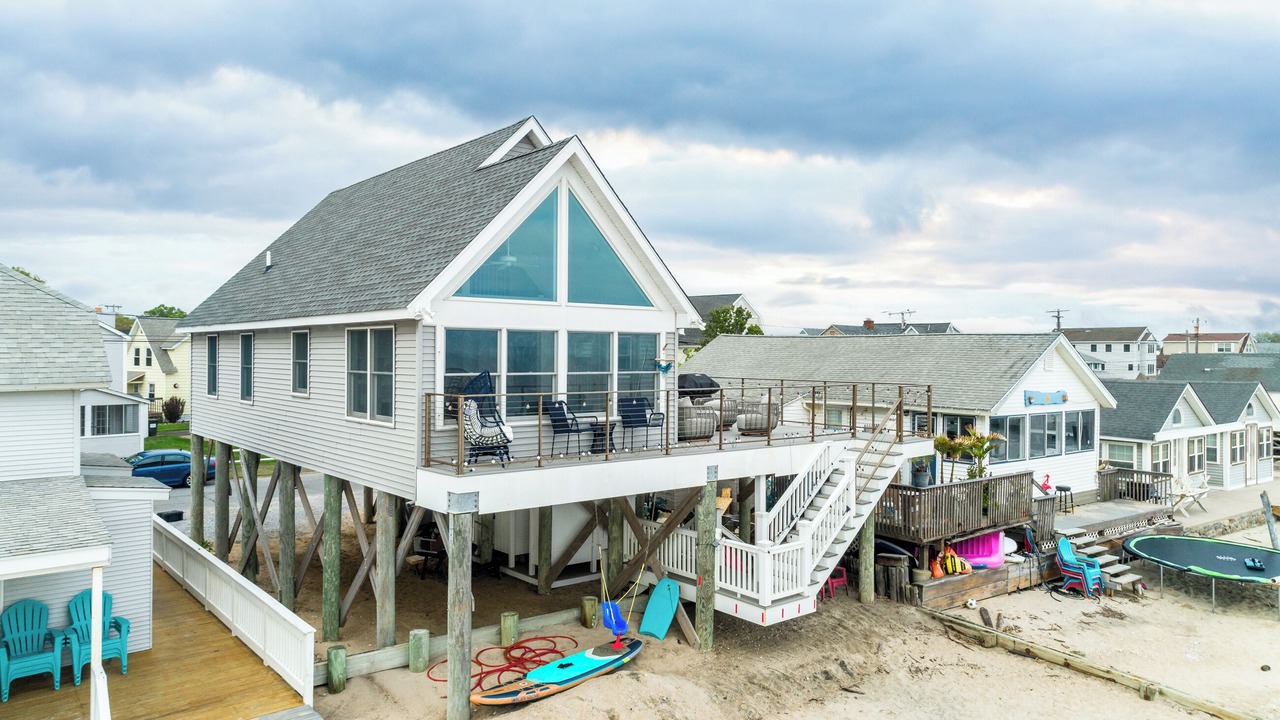 Photo of Outdoor in Saybrook Manor