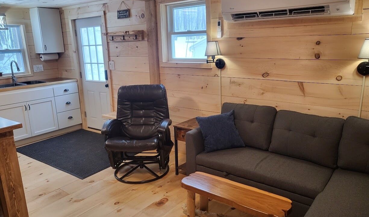 Photo of Livingroom in West Minot
