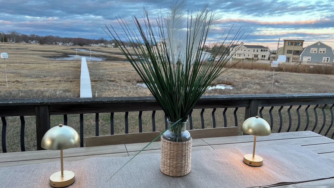 Photo of Outdoor in Saybrook Manor