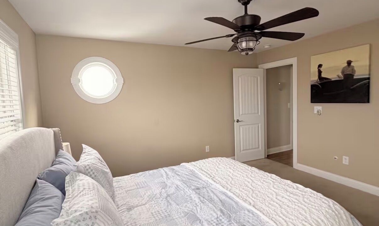 Photo of Bedroom in Waretown