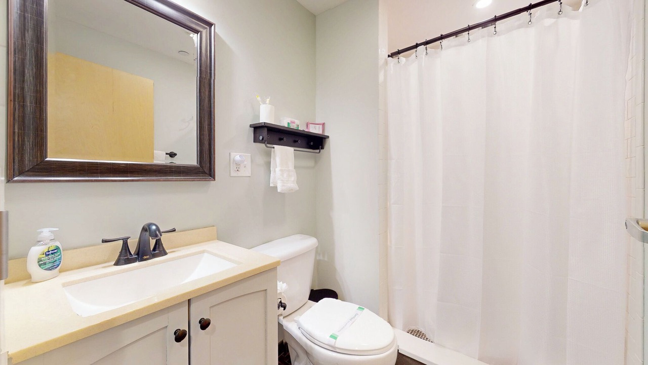 Photo of Bathroom in Government Center
