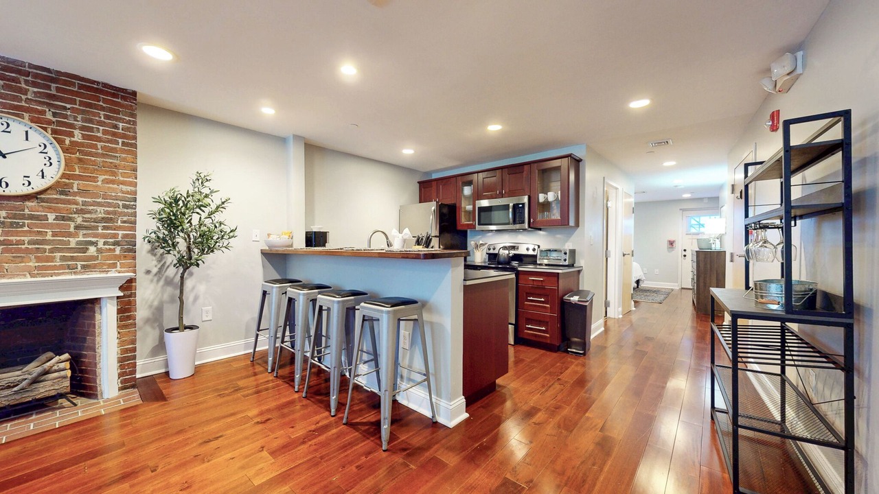 Photo of Kitchen in Government Center